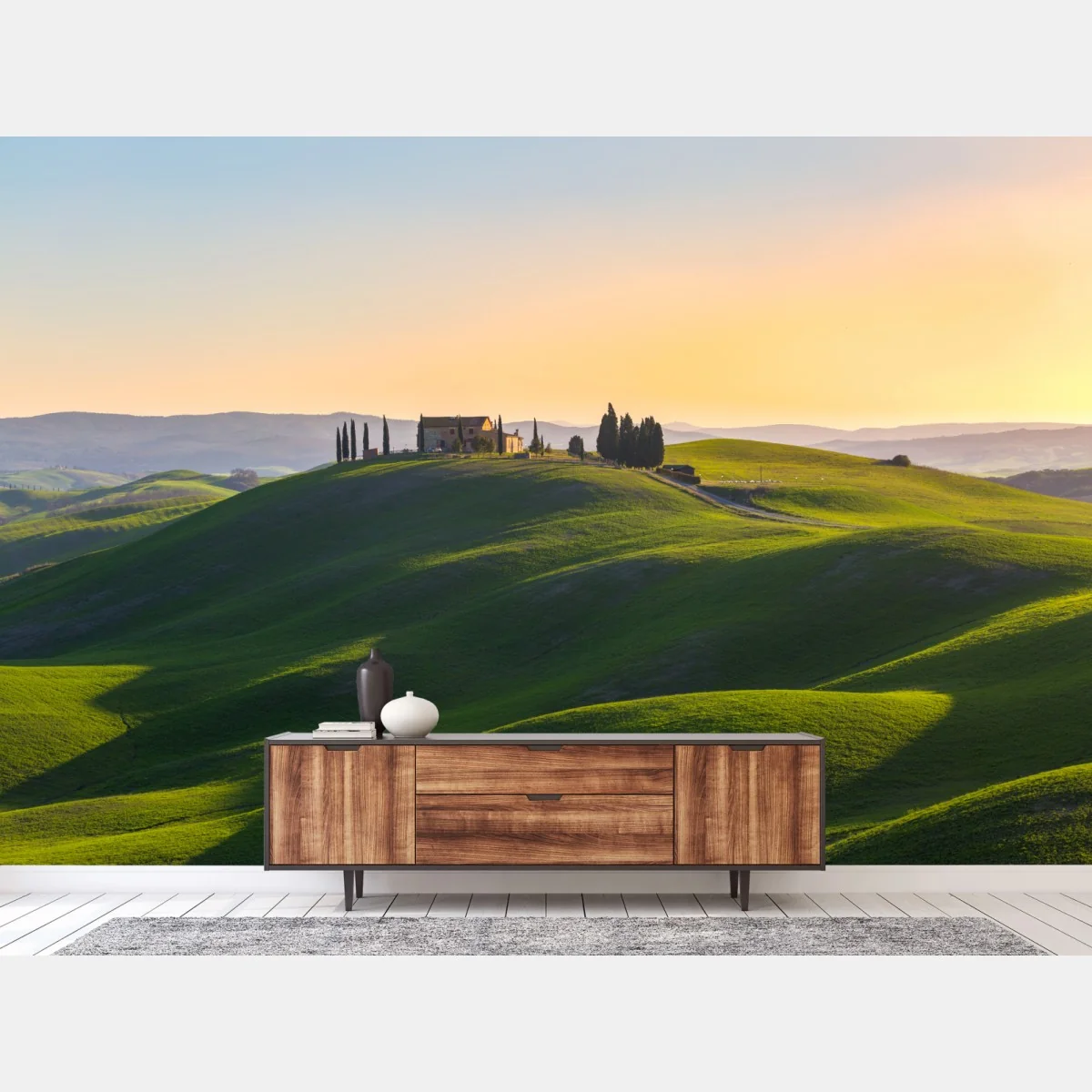 Fototapeta gospodarstwo na zielonych wzgórzach, Crete Senesi – Wallissimo® Fototapeta gospodarstwo na zielonych wzgórzach, Crete Senesi – Wallissimo®