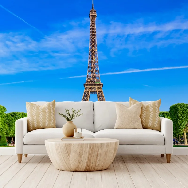 Fototapeta Wieża Eiffla na Polu Marsowym, żywy paryski krajobraz – Wallissimo® Fototapeta Wieża Eiffla na Polu Marsowym, żywy paryski krajobraz – Wallissimo®