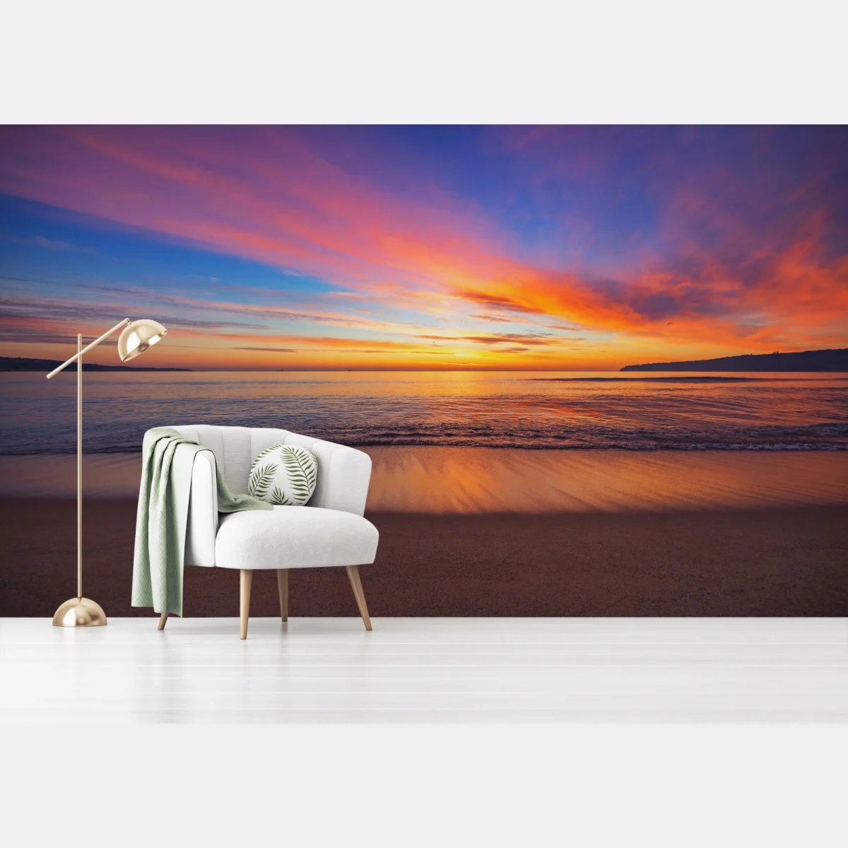 Fototapeta żywy wschód słońca nad spokojną plażą – Wallissimo® Fototapeta żywy wschód słońca nad spokojną plażą – Wallissimo®