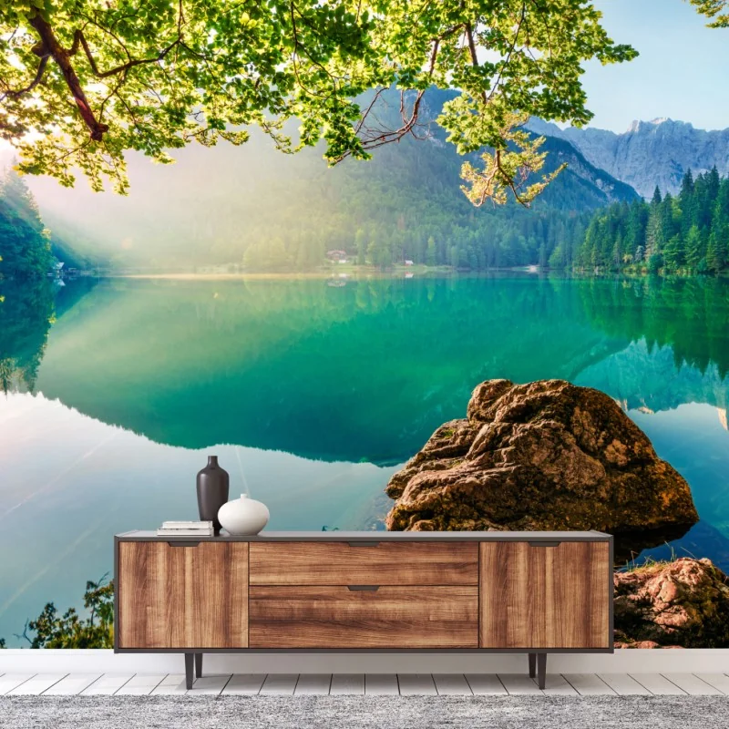 Fototapeta poranek nad jeziorem Fusine z Mangartem – Wallissimo® Fototapeta poranek nad jeziorem Fusine z Mangartem – Wallissimo®