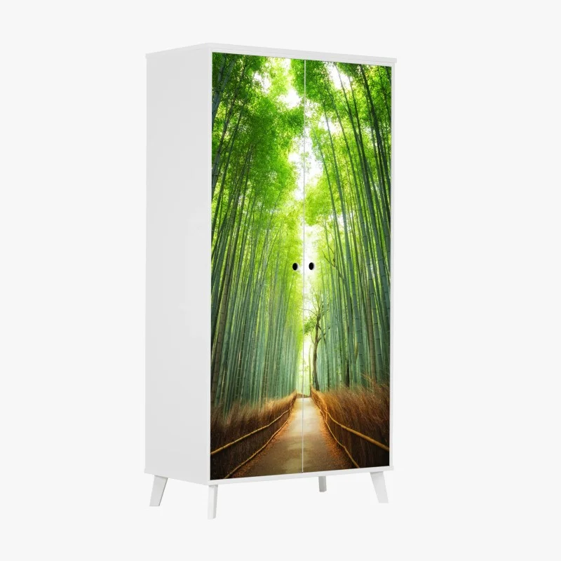 Naklejka na szafę ścieżka przez gaj bambusowy w Arashiyama