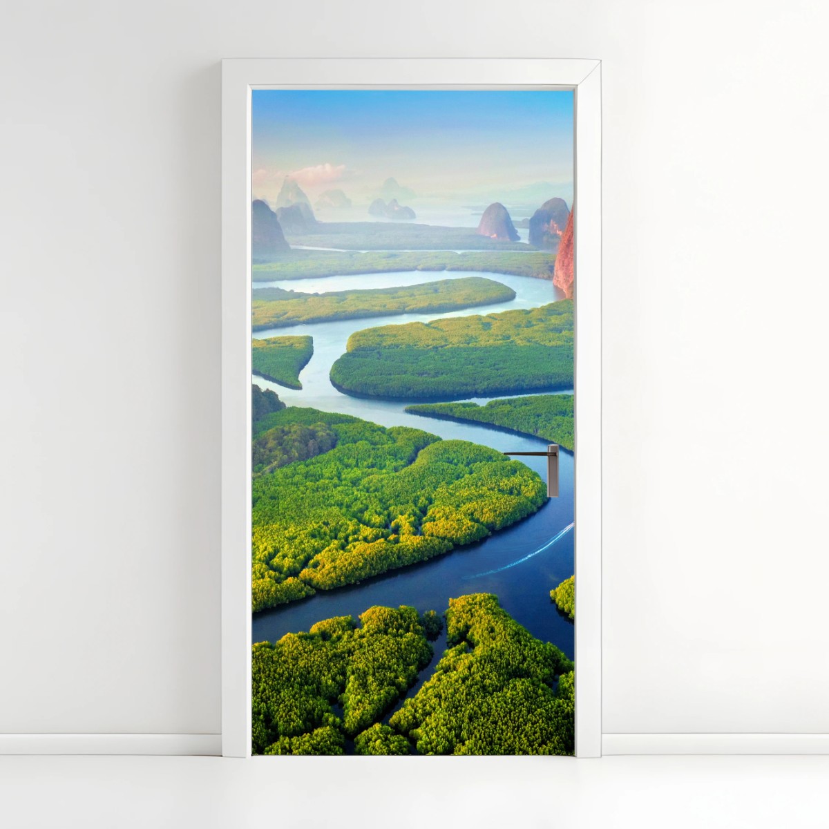 Naklejka na drzwi wschód słońca nad Zatoką Phang Nga – Wallissimo®