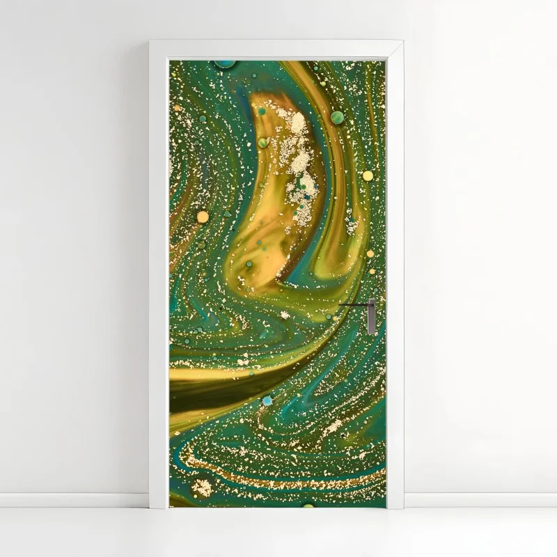 Naklejka na drzwi zielono-złota płynna marmurkowa grafika