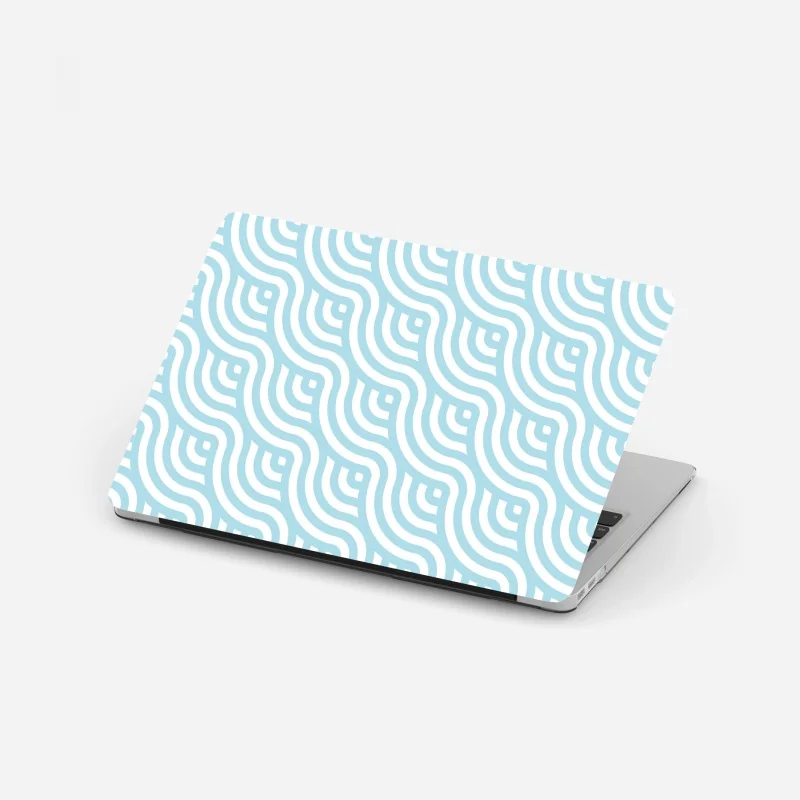 Naklejka na laptopa słoneczna droga przez wiejską łąkę o świcie – Wallissimo®