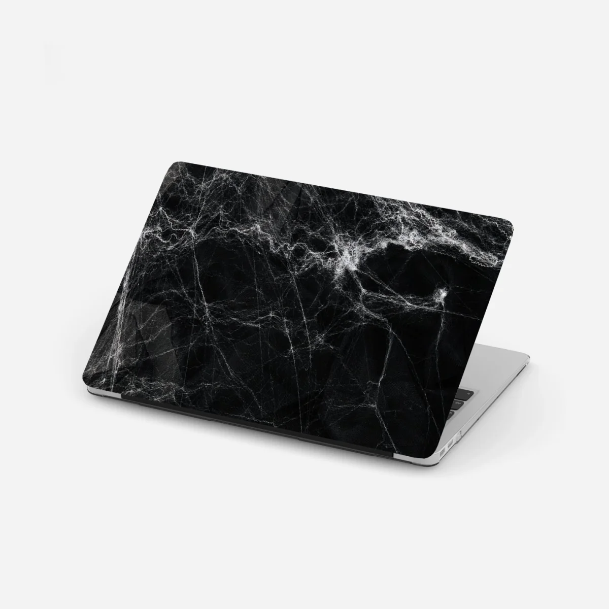 Naklejka na laptopa mroczna pajęczyna na czarnym tle – Wallissimo® Naklejka na laptopa mroczna pajęczyna na czarnym tle – Wallissimo®