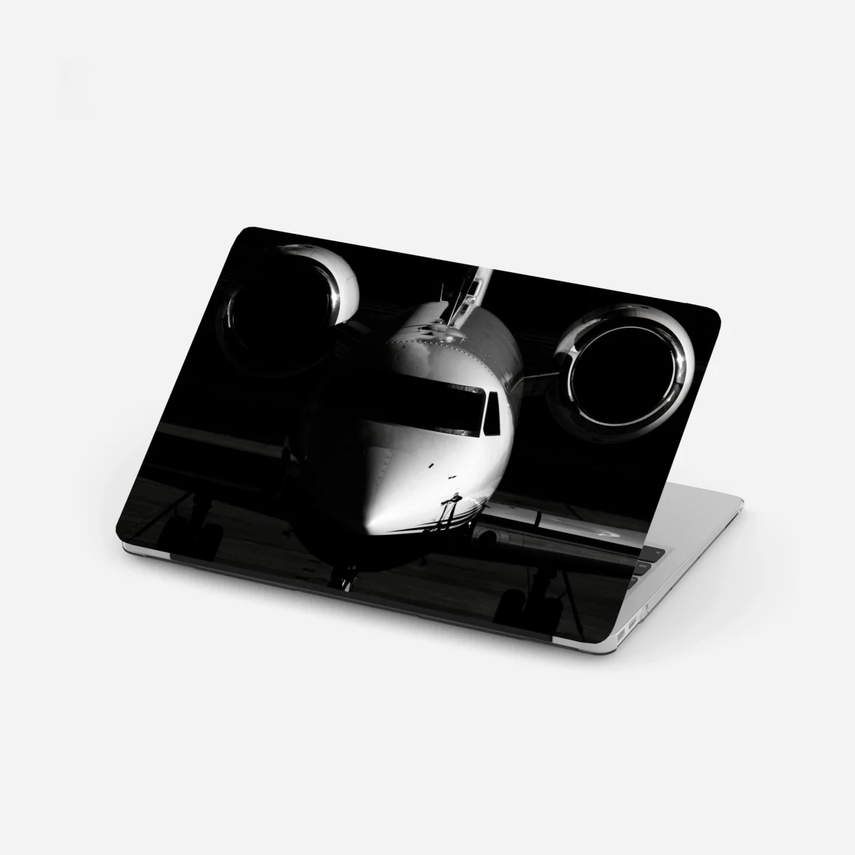 Naklejka na laptopa monochromatyczny przód prywatnego odrzutowca – Wallissimo® Naklejka na laptopa monochromatyczny przód prywatnego odrzutowca – Wallissimo®