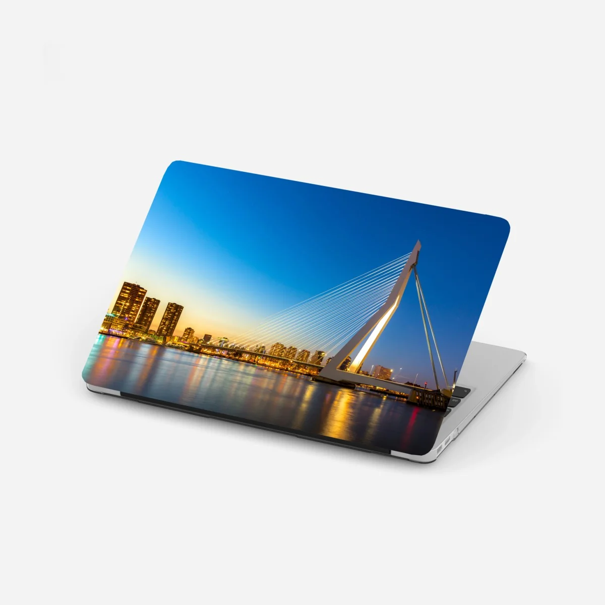 Naklejka na laptopa Rotterdam most Erazma o zmierzchu – Wallissimo® Naklejka na laptopa Rotterdam most Erazma o zmierzchu – Wallissimo®