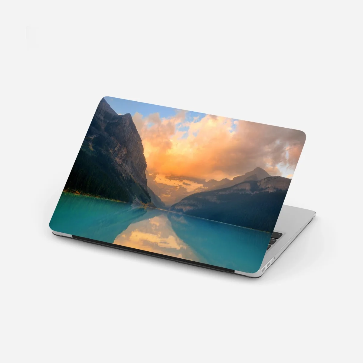 Naklejka na laptopa wschód słońca nad Lake Louise, Banff – Wallissimo® Naklejka na laptopa wschód słońca nad Lake Louise, Banff – Wallissimo®