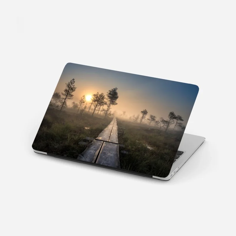 Naklejka na laptopa czerwona gerbera makro z kroplami rosy – Wallissimo®