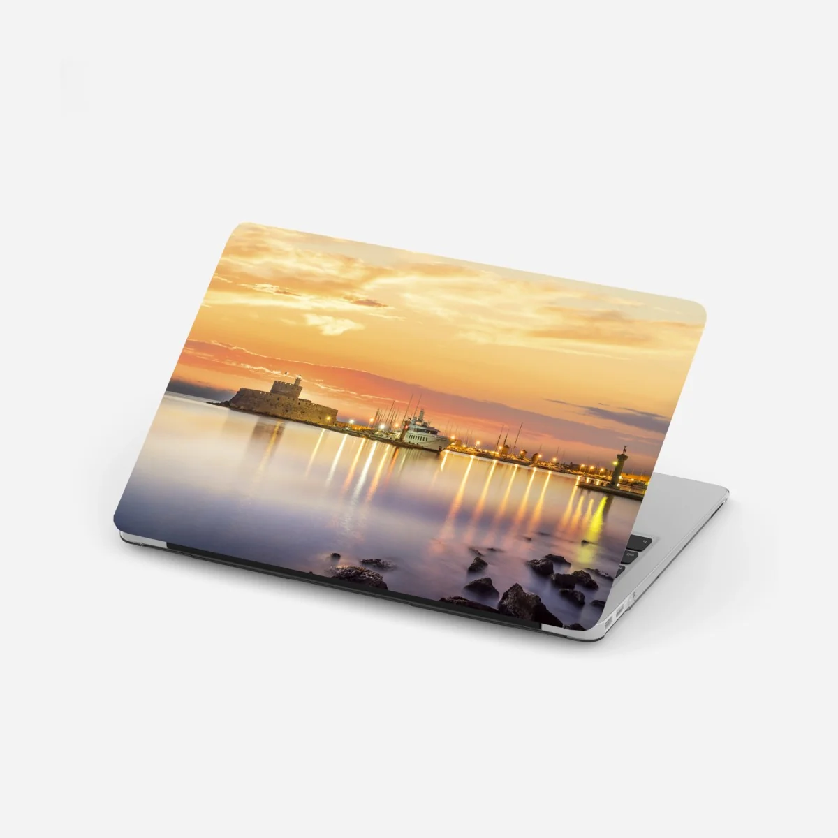 Naklejka na laptopa twierdza Agios Nikolaos w porcie Mandraki, Rodos – Wallissimo®