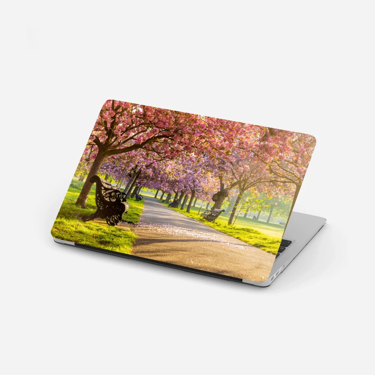 Naklejka na laptopa aleja kwitnących wiśni wiosną – Wallissimo® Naklejka na laptopa aleja kwitnących wiśni wiosną – Wallissimo®