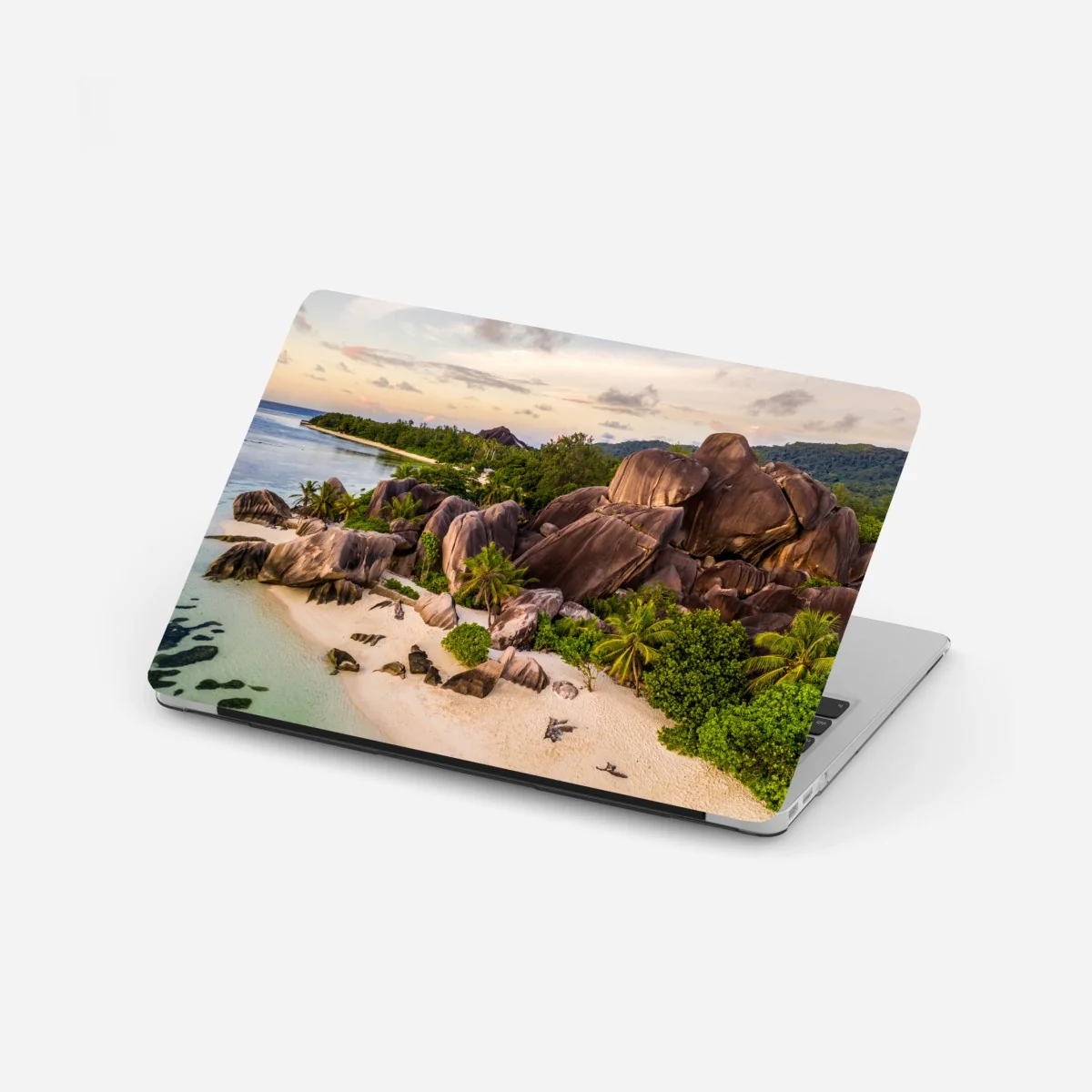 Naklejka na laptopa Anse d'Argent tropikalna plaża z granitowymi głazami – Wallissimo®