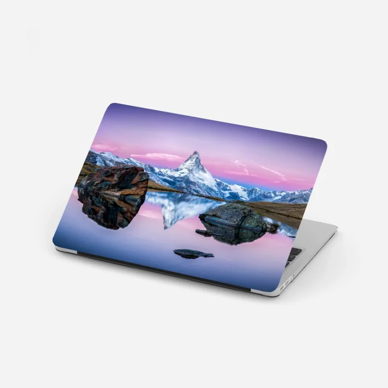 Naklejka na laptopa portret czarnej pantery na czarnym tle – Wallissimo®