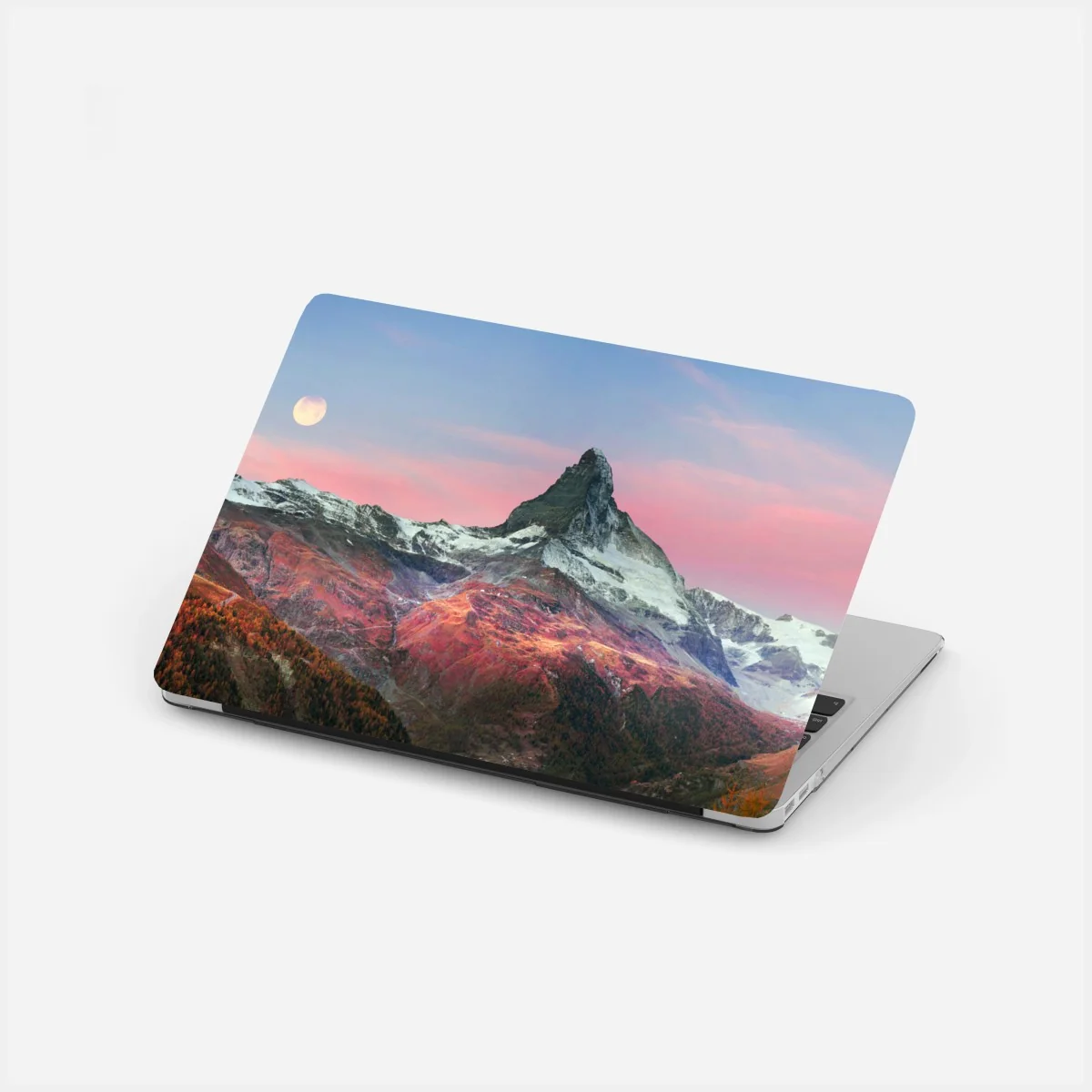Naklejka na laptopa jesienna panorama Matterhornu przy zachodzie słońca – Wallissimo®