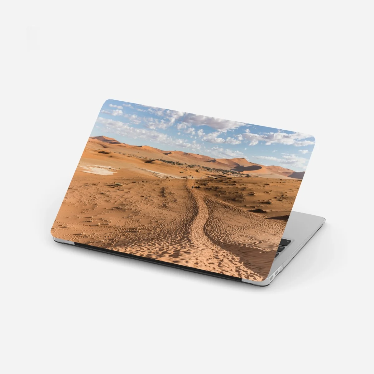 Naklejka na laptopa bezgraniczne wydmy pustyni pod błękitnym niebem – Wallissimo® Naklejka na laptopa bezgraniczne wydmy pustyni pod błękitnym niebem – Wallissimo®