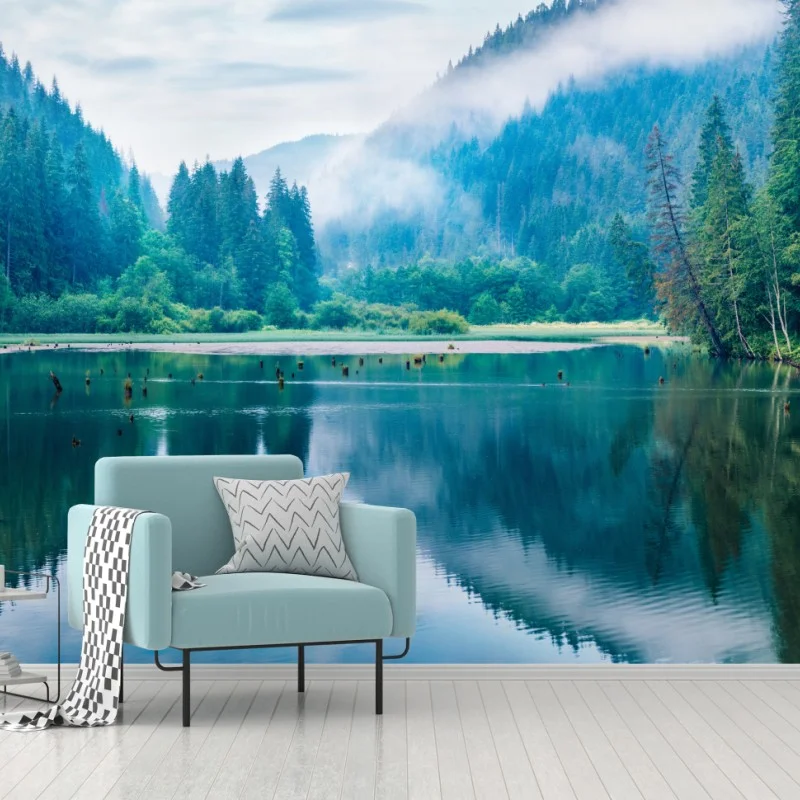 Fototapeta mglisty poranek nad jeziorem Lacu Rosu, Rumunia