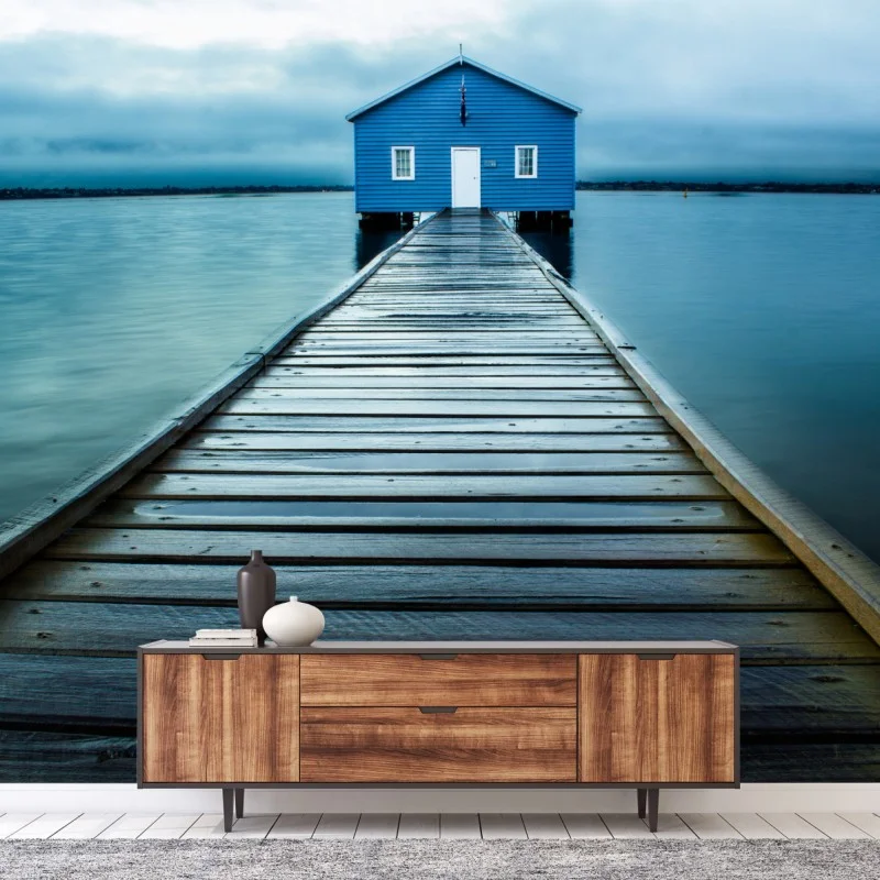 Fototapeta niebieski domek na końcu pomostu