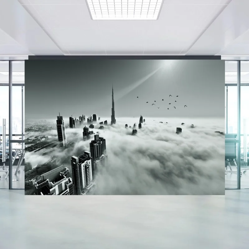 Fototapeta mglista panorama Dubaju ponad chmurami