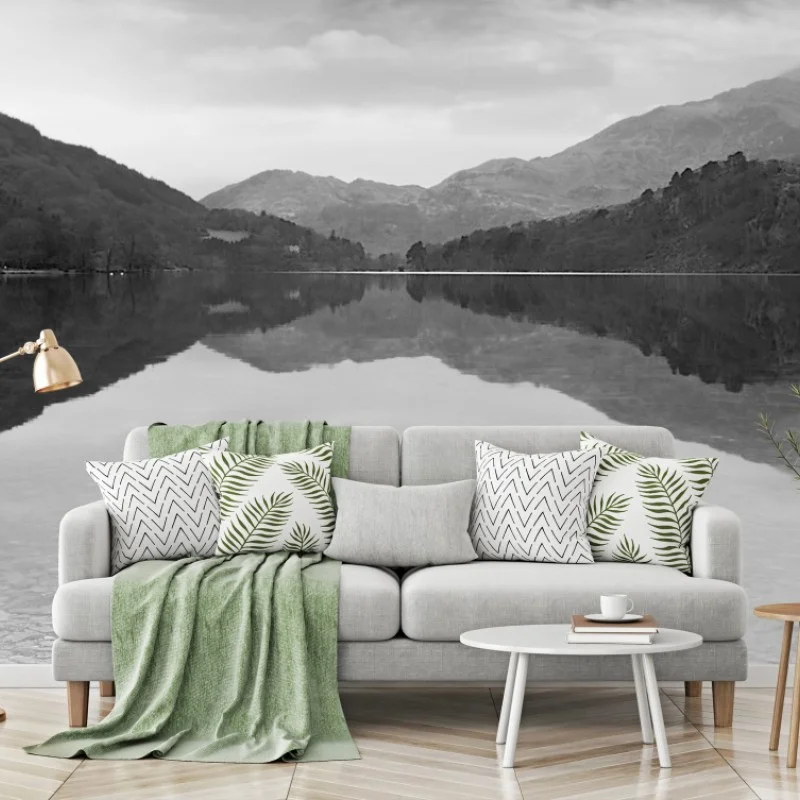 Fototapeta spokojne jezioro z górskim odbiciem