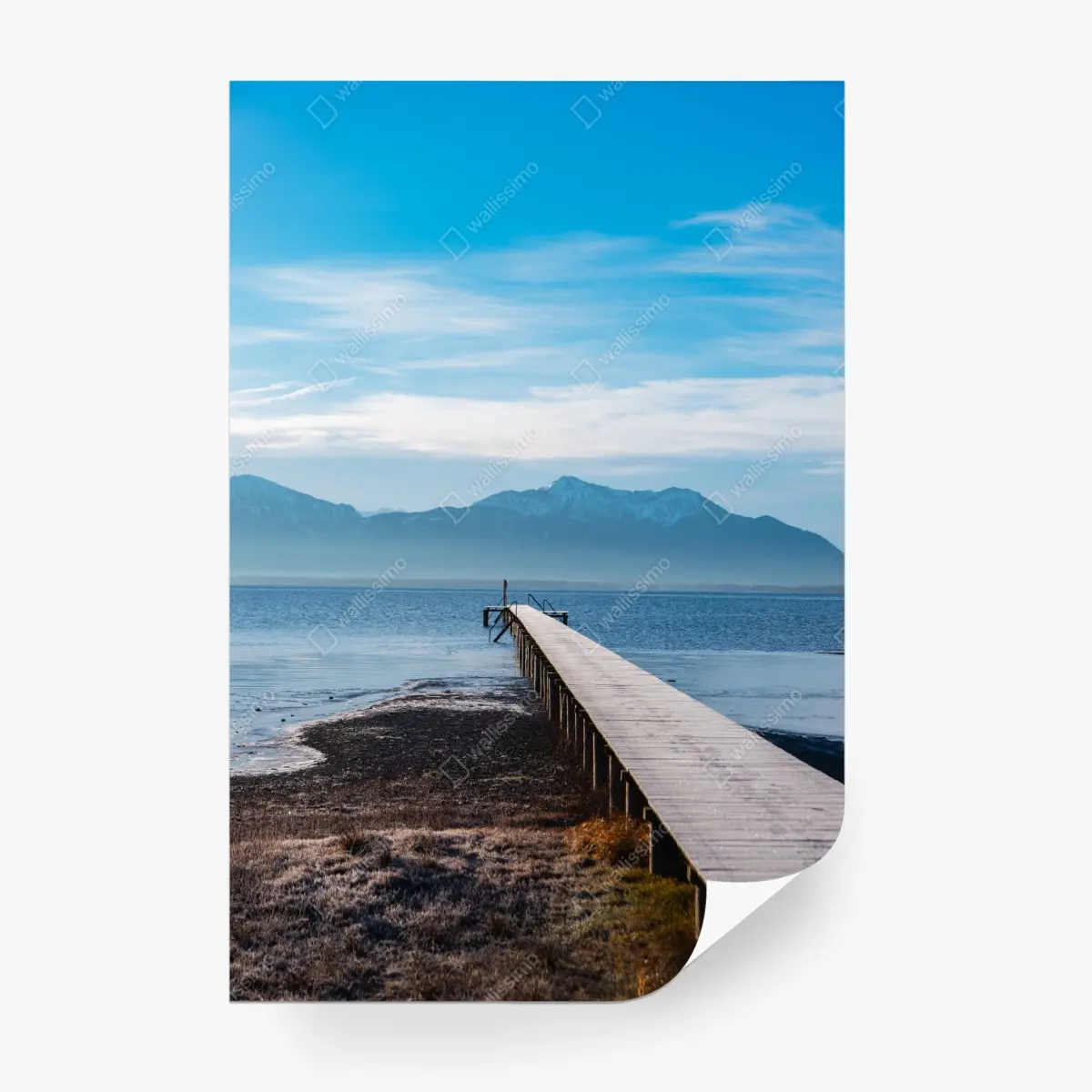 Fototapeta mglisty pomost nad jeziorem o świcie – Wallissimo®