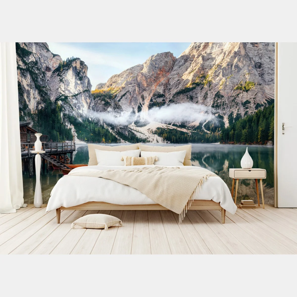 Fototapeta mgła nad alpejskim jeziorem – Wallissimo® Fototapeta mgła nad alpejskim jeziorem – Wallissimo®