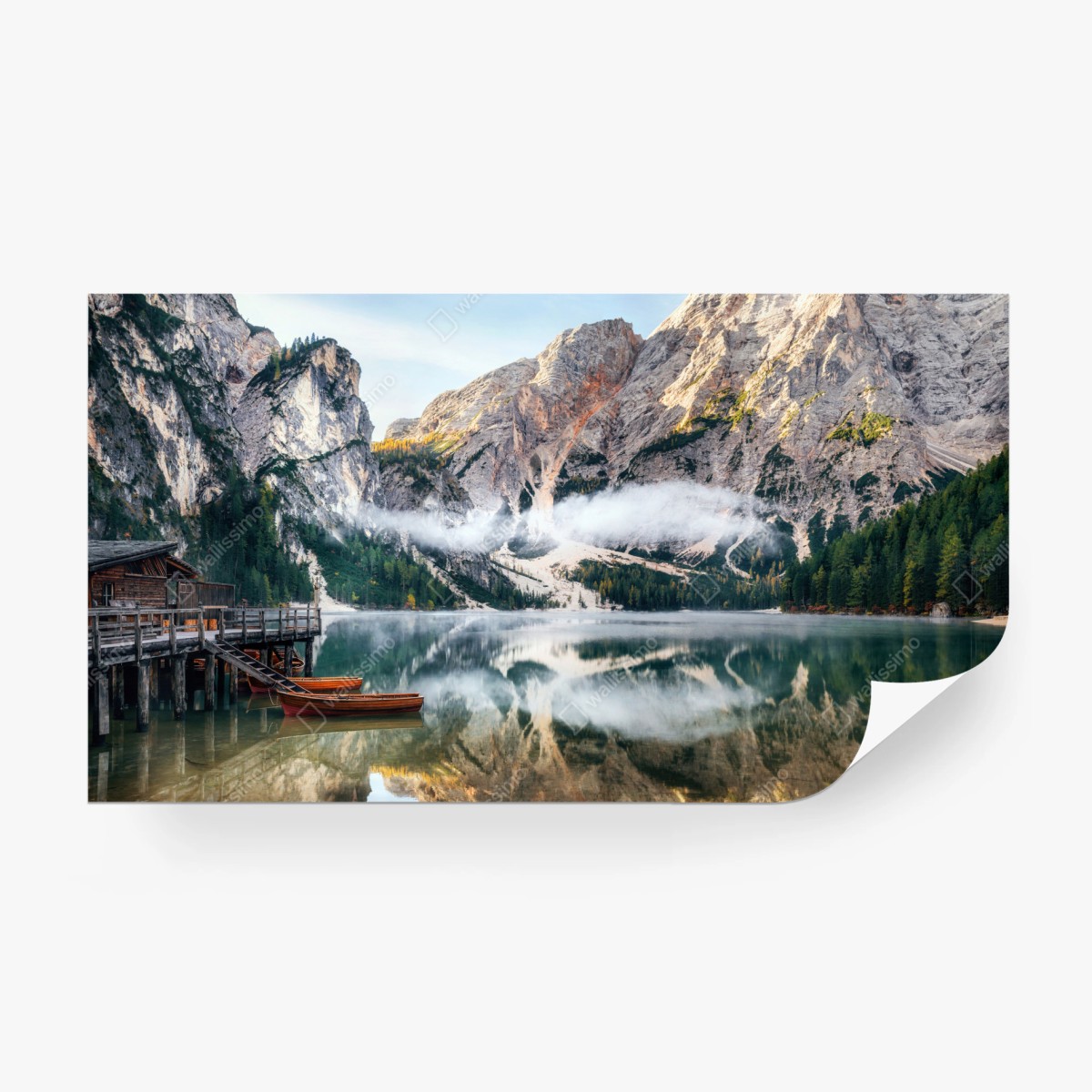 Fototapeta mgła nad alpejskim jeziorem – Wallissimo® Fototapeta mgła nad alpejskim jeziorem – Wallissimo®