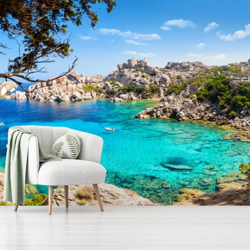 Fototapeta turkusowa zatoka nad skalistym wybrzeżem