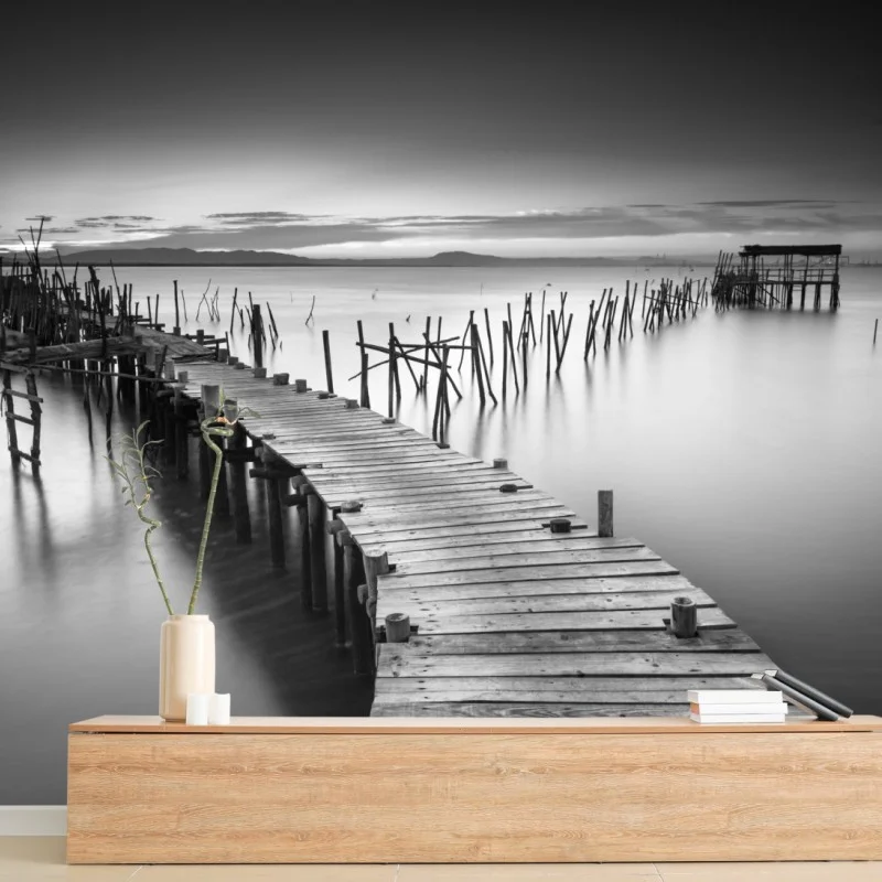 Fototapeta spokojne drewniane molo o zmierzchu