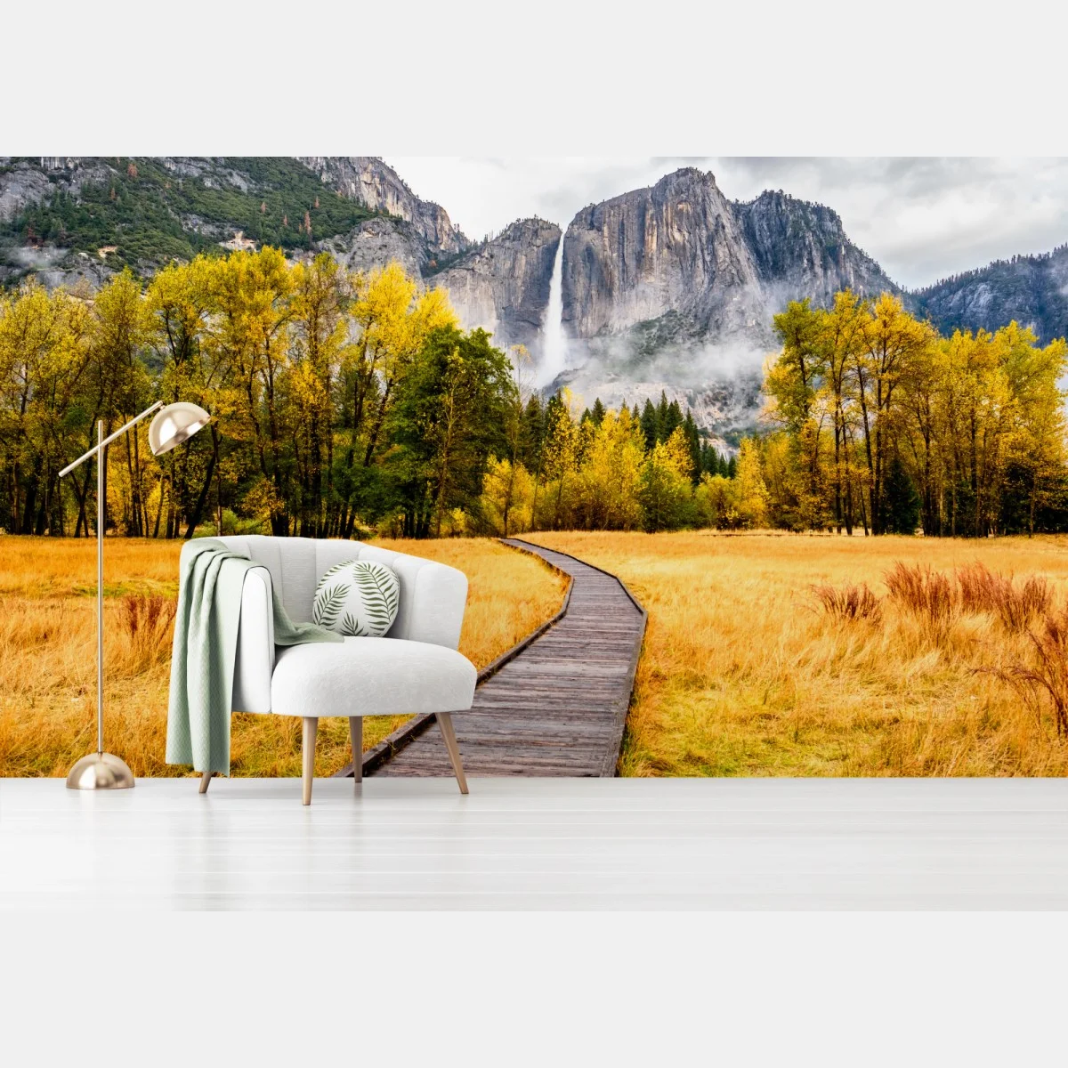 Fototapeta jesienna kładka prowadząca do wodospadu – Wallissimo® Fototapeta jesienna kładka prowadząca do wodospadu – Wallissimo®