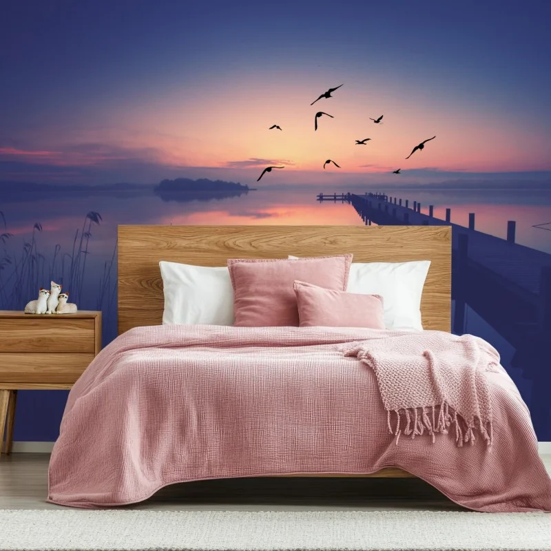 Fototapeta spokojny wschód nad jeziorem z ptakami