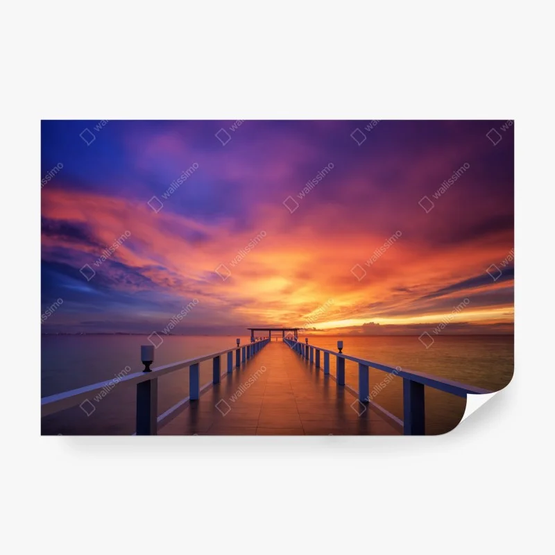 Fototapeta molo o zachodzie słońca na plaży