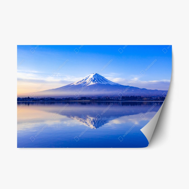 Naklejka repozycjonowalna Góra Fuji poranne odbicie nad jeziorem
