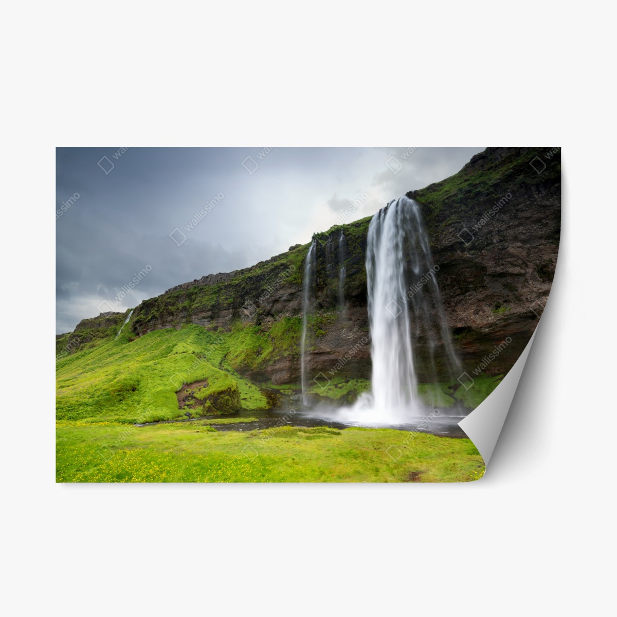 Naklejka repozycjonowalna efektowny wodospad przy Seljalandsfoss, Islandia – Wallissimo®