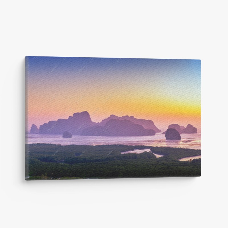 Obraz na płótnie wschód słońca nad wyspami Phang Nga Bay