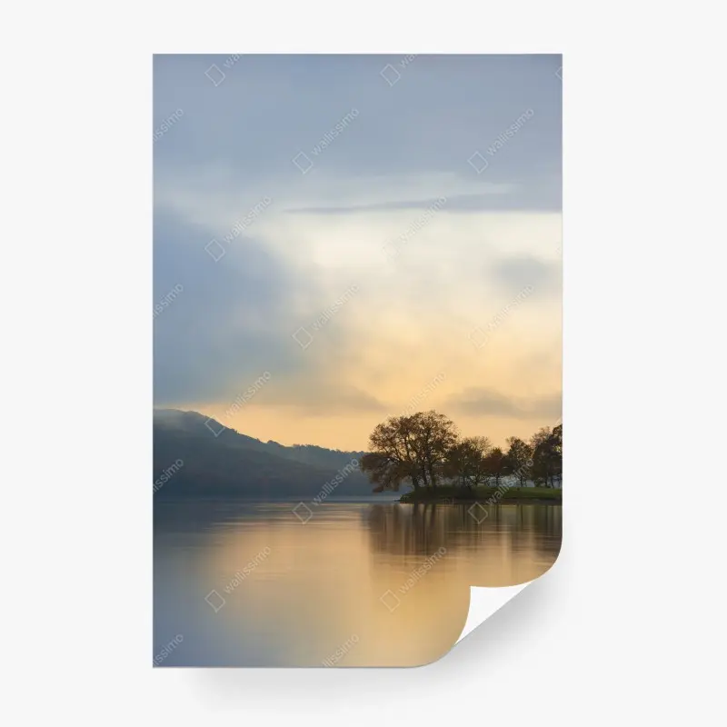 Fototapeta mglisty wschód słońca nad Coniston Water