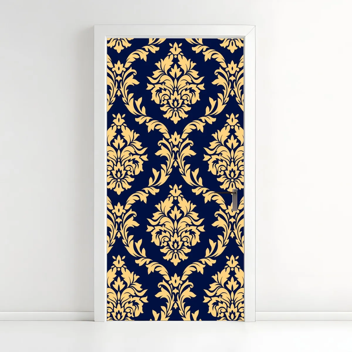 Naklejka na drzwi wzór damaskowy w odcieniach złota i granatu – Wallissimo® Naklejka na drzwi wzór damaskowy w odcieniach złota i granatu – Wallissimo®