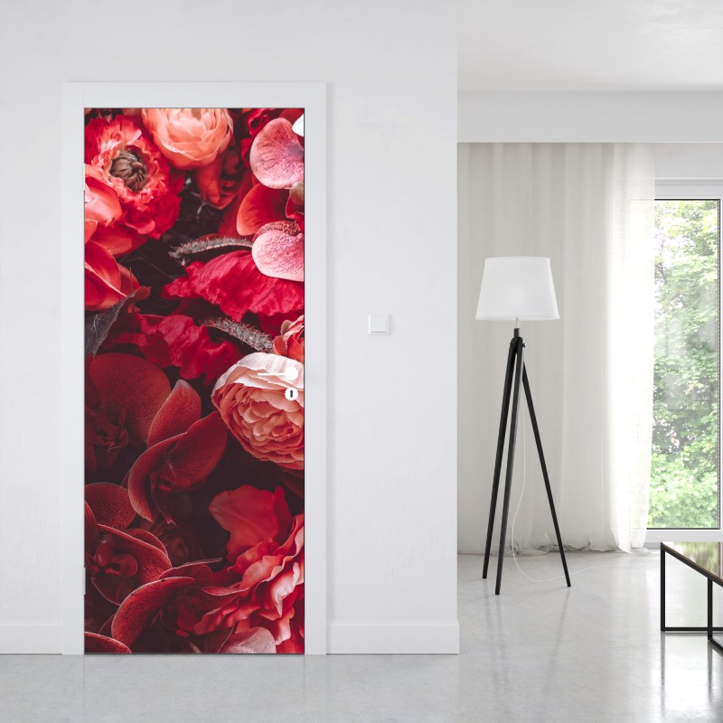 Naklejka na drzwi kwiatowa symfonia w odcieniach czerwieni – Wallissimo® Naklejka na drzwi kwiatowa symfonia w odcieniach czerwieni – Wallissimo®