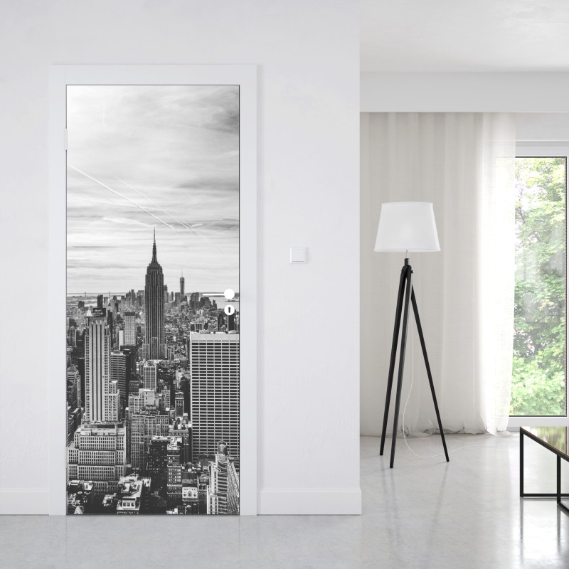Naklejka na drzwi panorama Nowego Jorku w odcieniach szarości – Wallissimo® Naklejka na drzwi panorama Nowego Jorku w odcieniach szarości – Wallissimo®