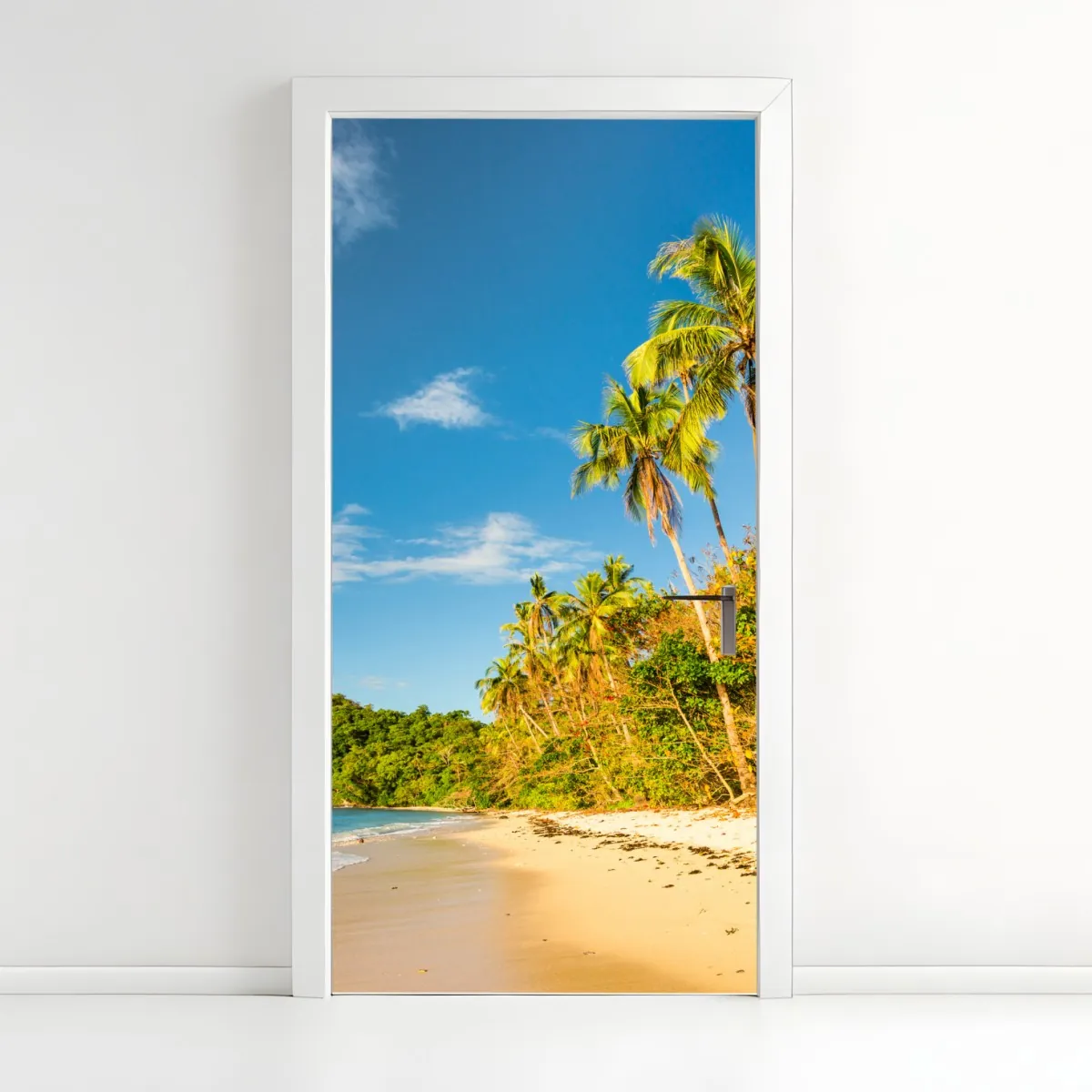 Naklejka na drzwi złota tropikalna plaża o zachodzie słońca – Wallissimo® Naklejka na drzwi złota tropikalna plaża o zachodzie słońca – Wallissimo®