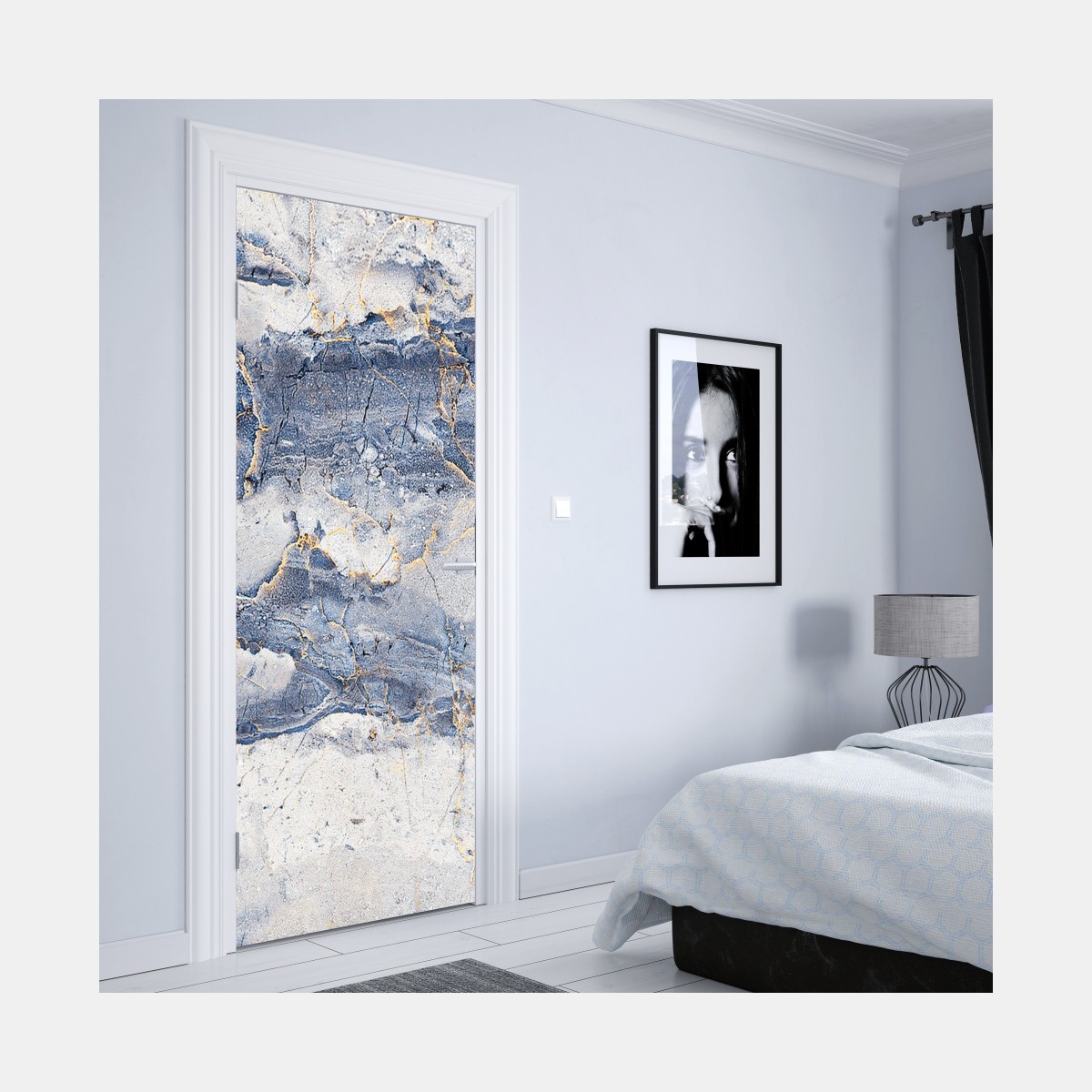 Naklejka na drzwi niebieski marmur ze złotymi żyłami – Wallissimo® Naklejka na drzwi niebieski marmur ze złotymi żyłami – Wallissimo®