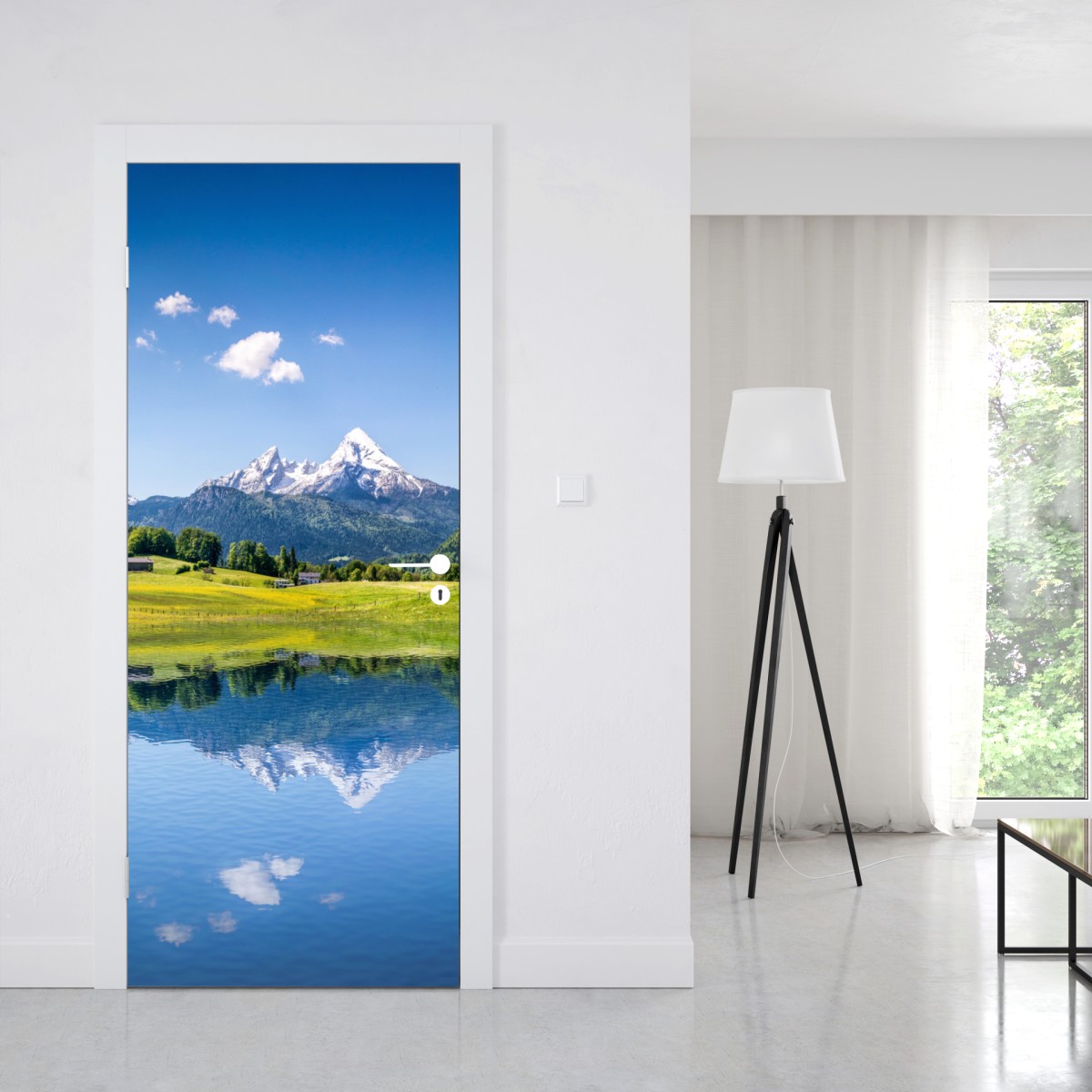 Naklejka na drzwi alpejskie szczyty odbite w spokojnym jeziorze – Wallissimo® Naklejka na drzwi alpejskie szczyty odbite w spokojnym jeziorze – Wallissimo®