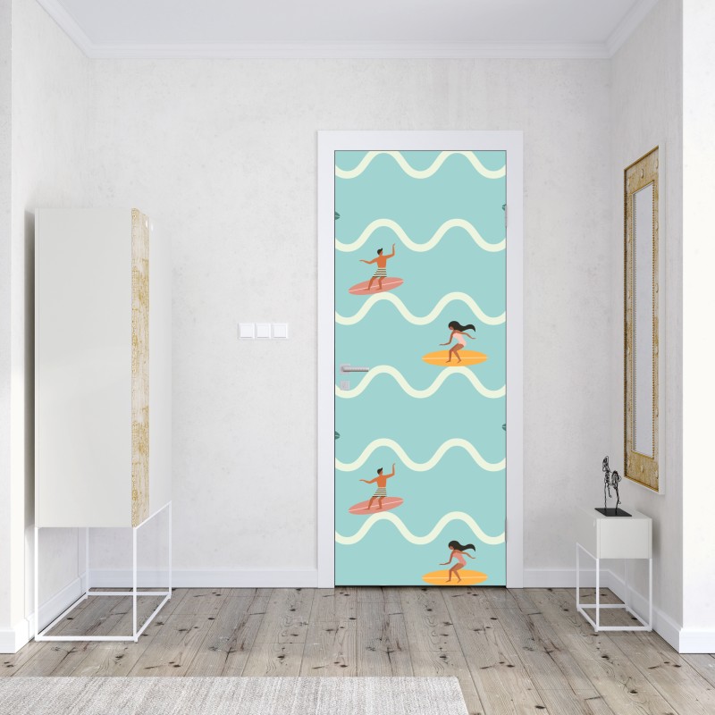 Naklejka na drzwi wzór z surferami na turkusowych falach – Wallissimo® Naklejka na drzwi wzór z surferami na turkusowych falach – Wallissimo®