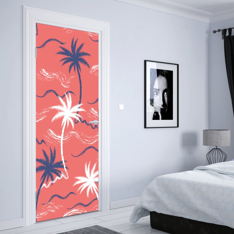 Naklejka na drzwi tropikalny wzór palm w kolorze koralowym i granatowym – Wallissimo® Naklejka na drzwi tropikalny wzór palm w kolorze koralowym i granatowym – Wallissimo®