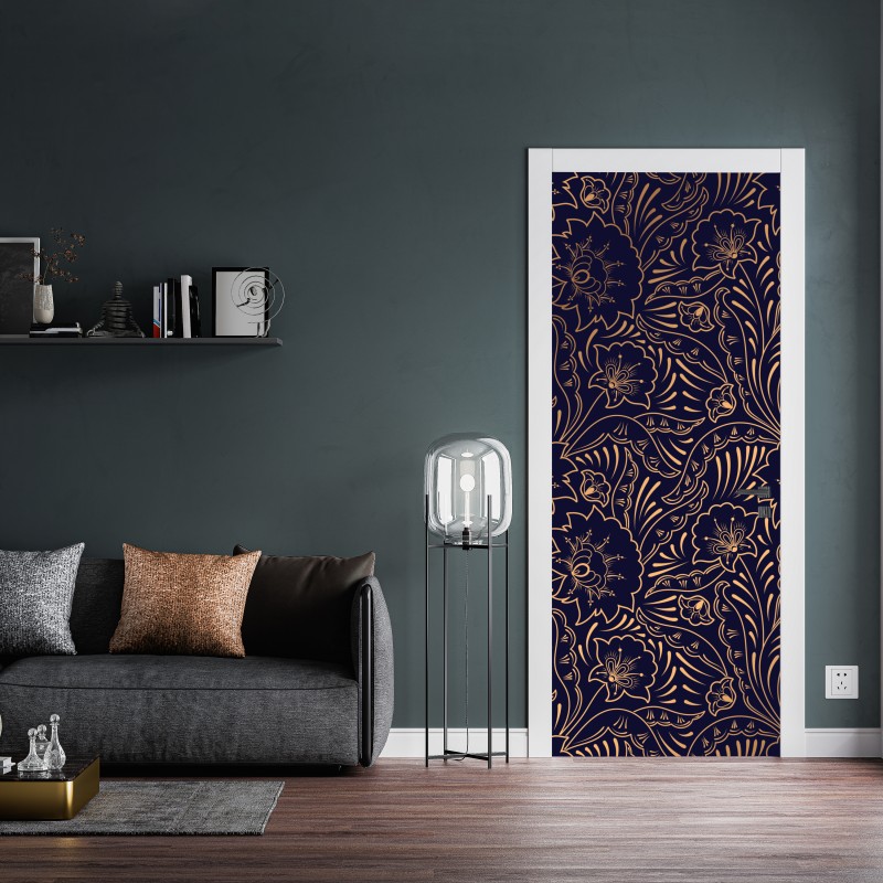 Naklejka na drzwi złoty kwiatowy ornament na granatowym tle – Wallissimo® Naklejka na drzwi złoty kwiatowy ornament na granatowym tle – Wallissimo®