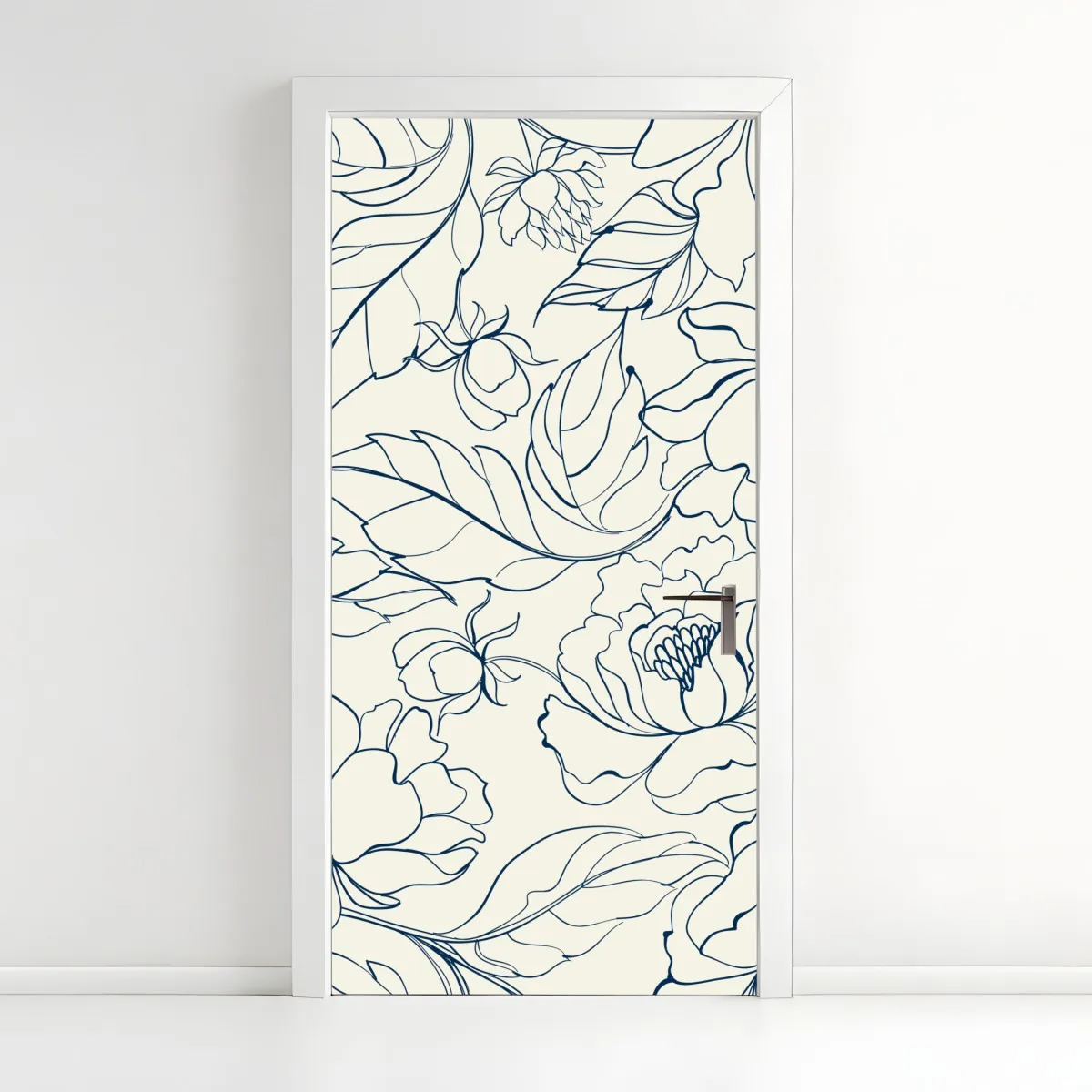 Naklejka na drzwi ręcznie rysowany granatowy wzór kwiatowy na kremowym tle – Wallissimo® Naklejka na drzwi ręcznie rysowany granatowy wzór kwiatowy na kremowym tle – Wallissimo®
