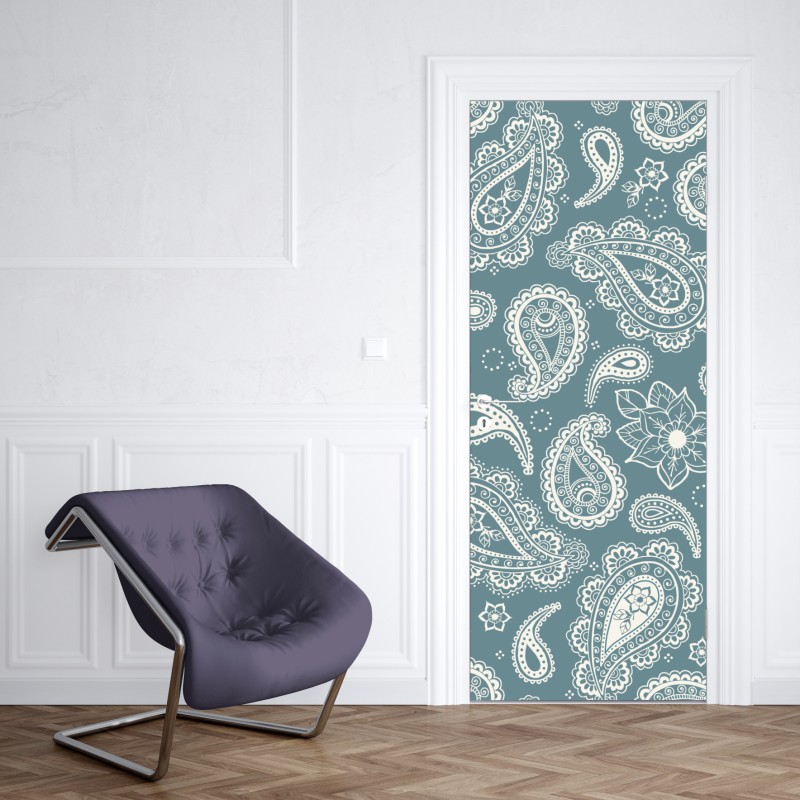 Naklejka na drzwi morski wzór paisley z kwiatowymi motywami – Wallissimo® Naklejka na drzwi morski wzór paisley z kwiatowymi motywami – Wallissimo®