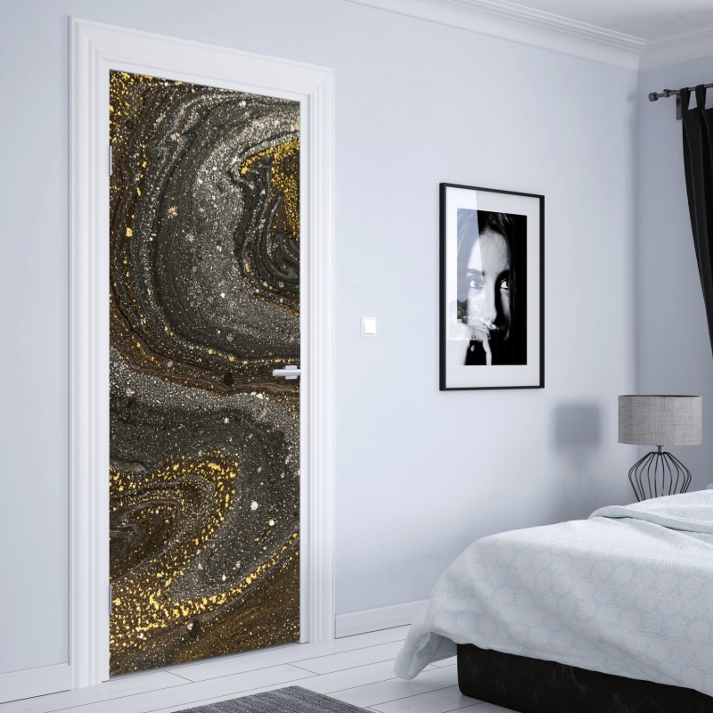 Naklejka na drzwi złoto-czarny marmurowy wir abstrakcyjny – Wallissimo® Naklejka na drzwi złoto-czarny marmurowy wir abstrakcyjny – Wallissimo®