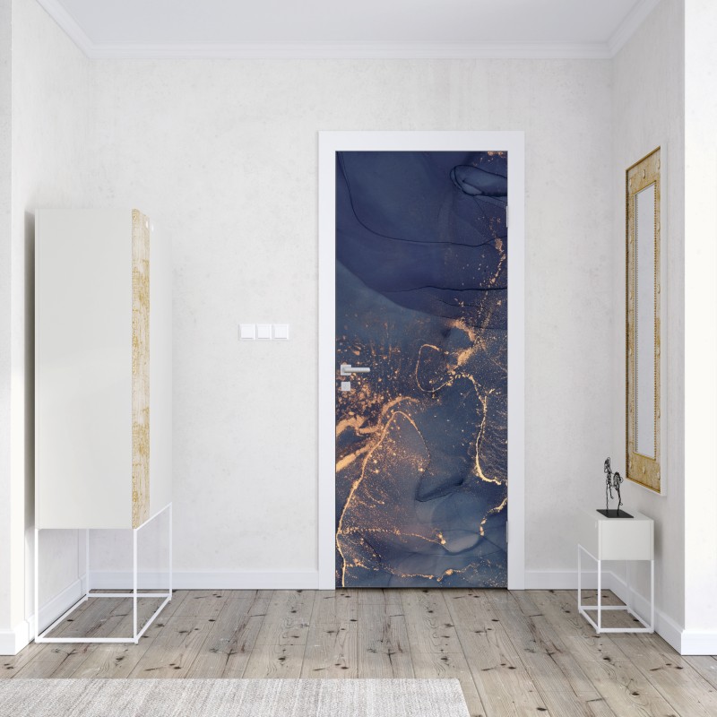 Naklejka na drzwi granatowa marmurowa abstrakcja ze złotymi żyłkami – Wallissimo® Naklejka na drzwi granatowa marmurowa abstrakcja ze złotymi żyłkami – Wallissimo®