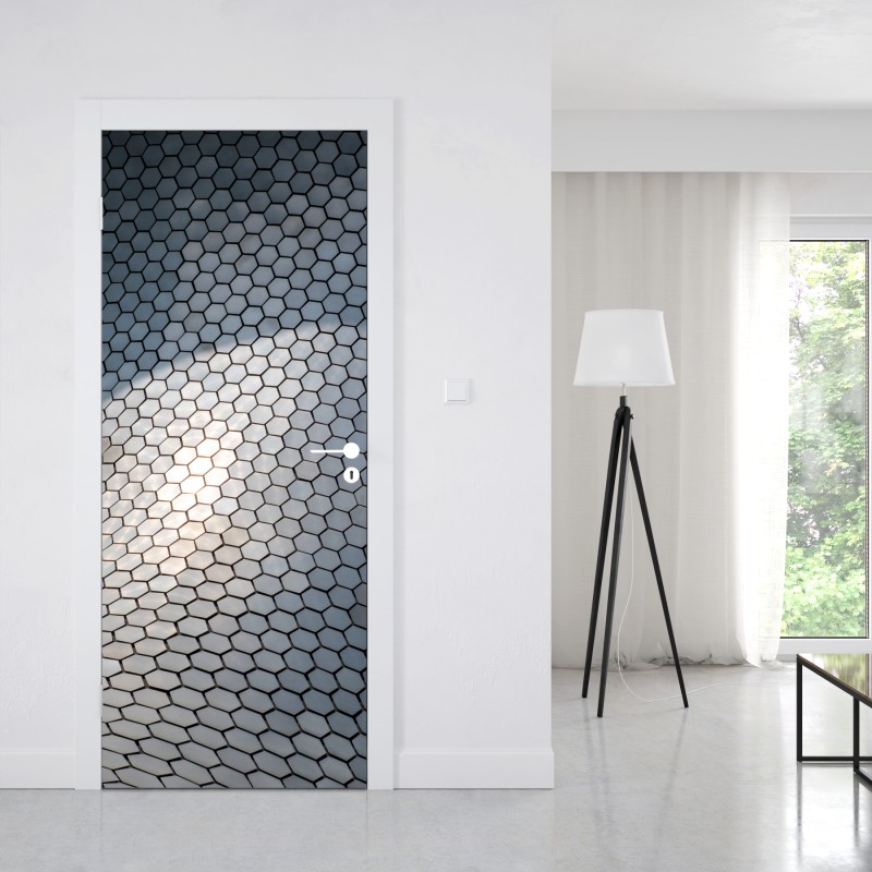 Naklejka na drzwi metaliczna heksagonalna elewacja geometryczna – Wallissimo® Naklejka na drzwi metaliczna heksagonalna elewacja geometryczna – Wallissimo®