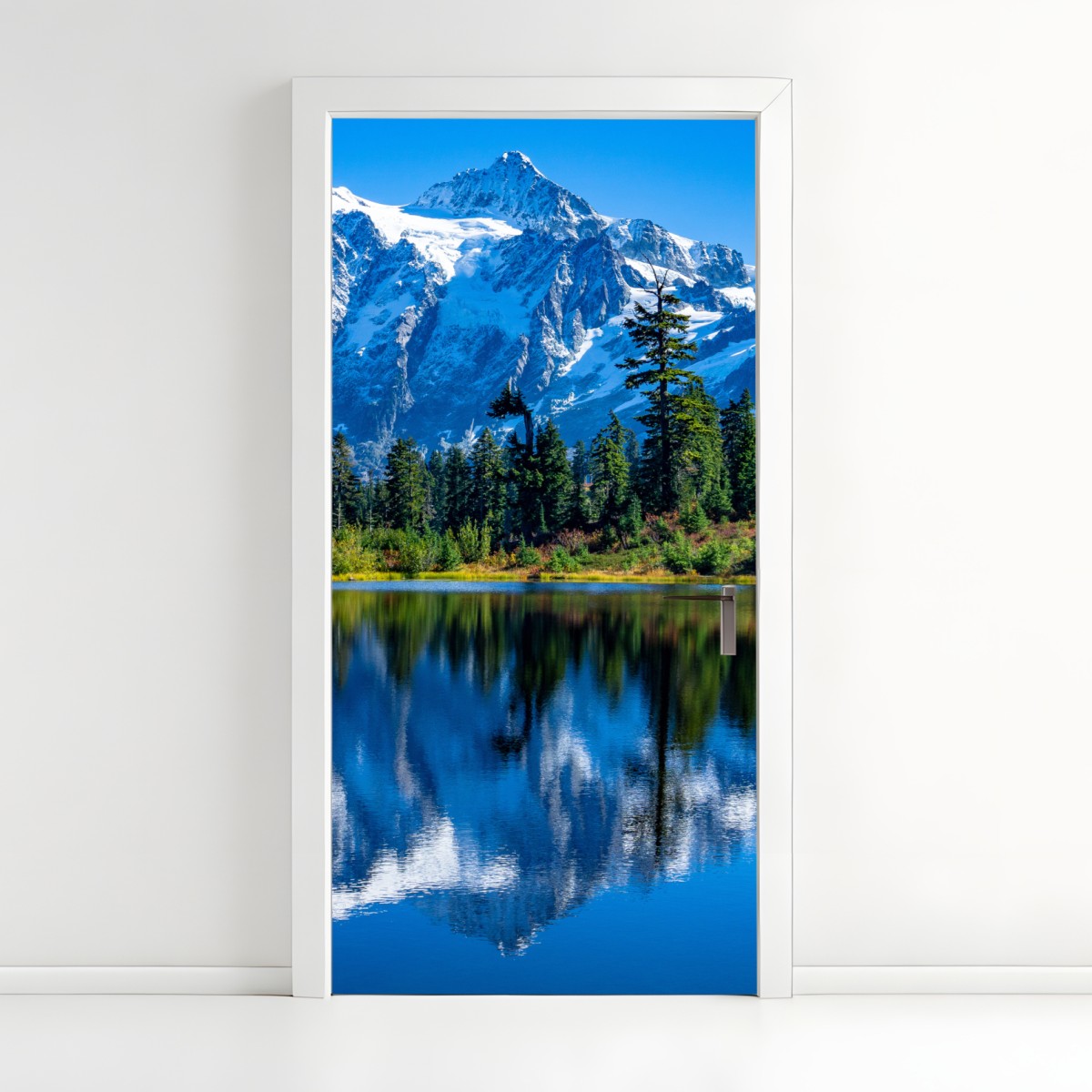 Door sticker majestic mountain reflection over alpine lake